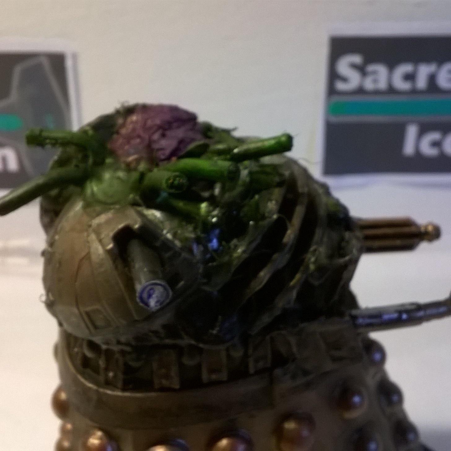 Custom Destroyed Time War Dalek close up of the mutant inside